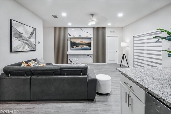 Foto del edificio - 2620 NE 5th Ave