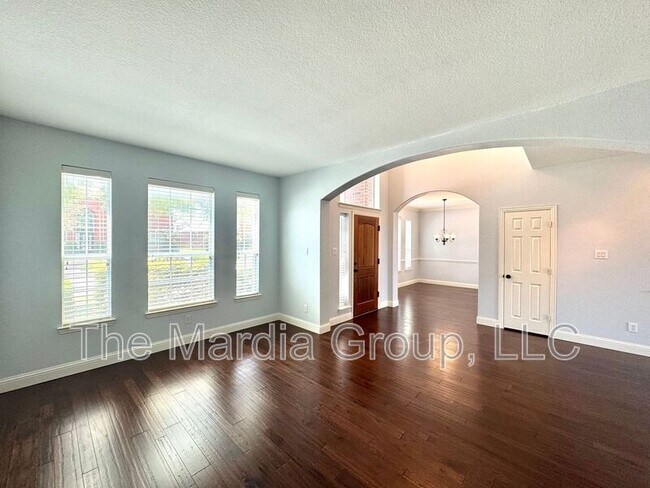 Foto del edificio - 1631 Clarke Springs Dr