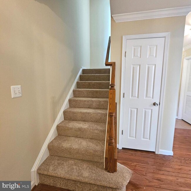 Building Photo - 20992 Kittanning Ln