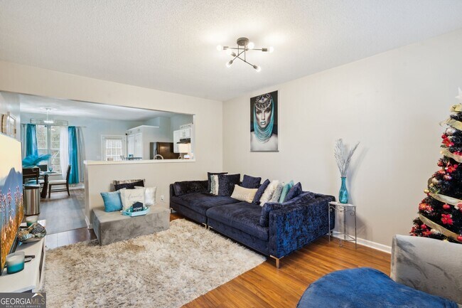 Foto del edificio - 2690 Parkway Trail