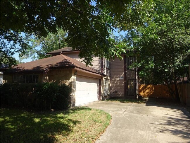 Building Photo - 15915 Oak Mountain Dr