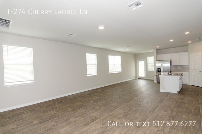 Foto del edificio - 274 Cherry Laurel Ln
