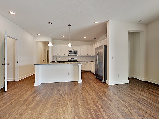 Building Photo - 61 Olivewood Pl