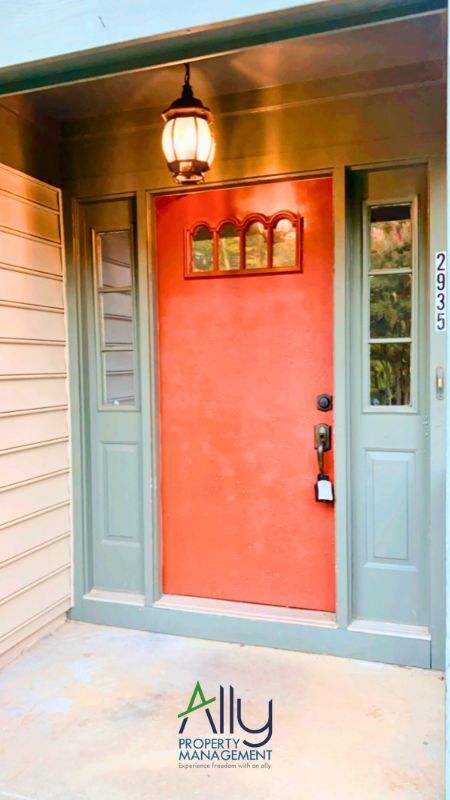 Photo - 2935 Lamkin Way House