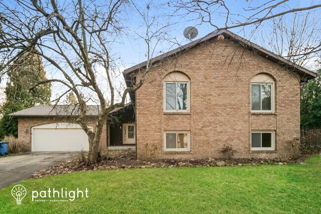 Foto del edificio - 3368 Dowling Drive, Fairlawn, OH, 44333