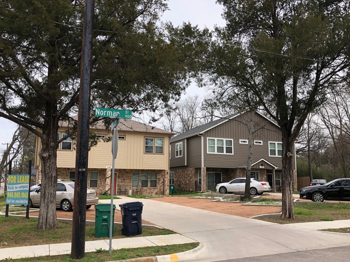 Photo - 1107 Norman St. #105