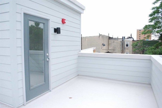 Foto del edificio - 3 br, 3 bath  - 1206 N 7TH ST Unit 3B