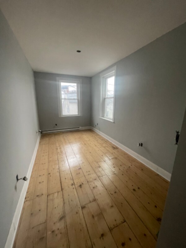 160 Partition St Unit 160 Partition St 3, Saugerties, NY 12477 Room