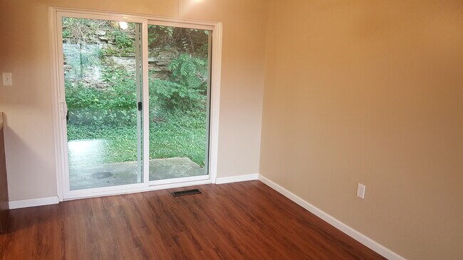 Dining room - 65 Fischer Ave