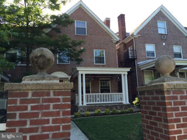Primary Photo - 3538 Greenmount Ave