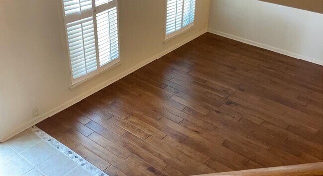 Foto del edificio - 18 Townhouse Ln