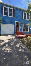 Building Photo - 2028 Arthur Ave
