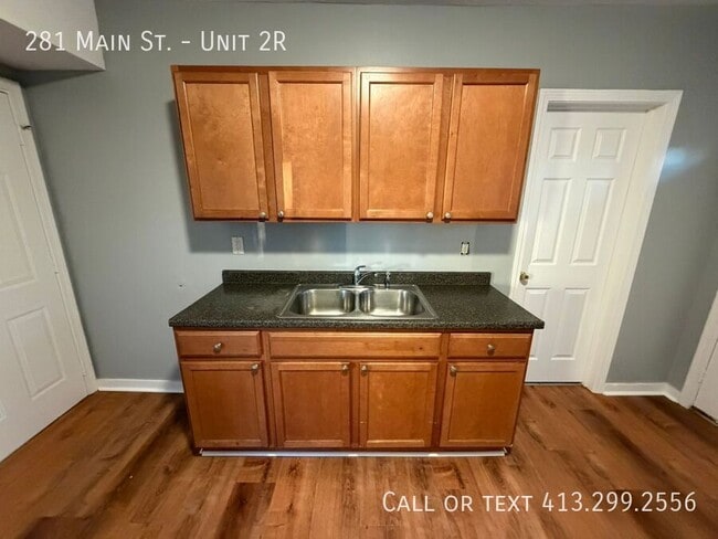 Foto del edificio - 281 Main St