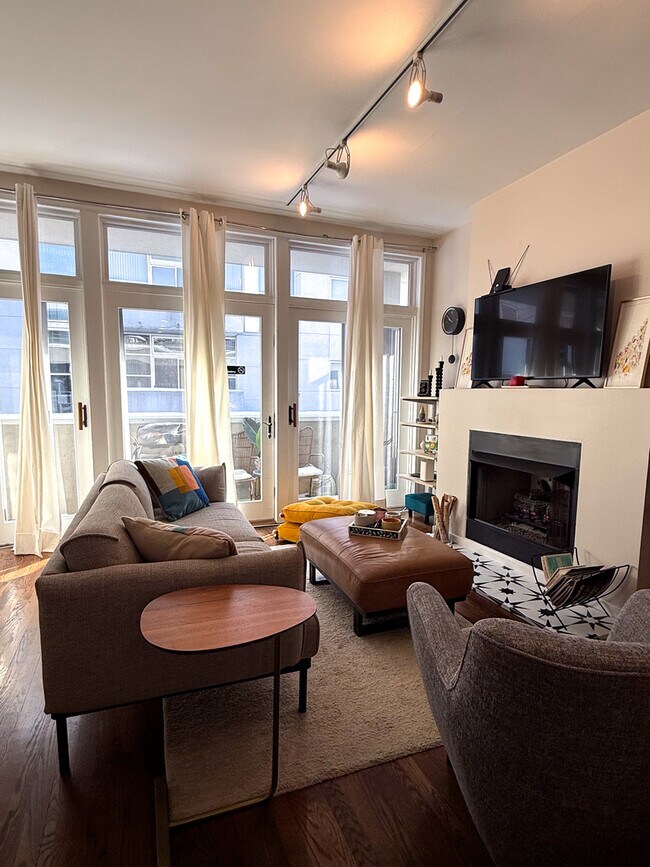 Foto del edificio - 943 W Huron St