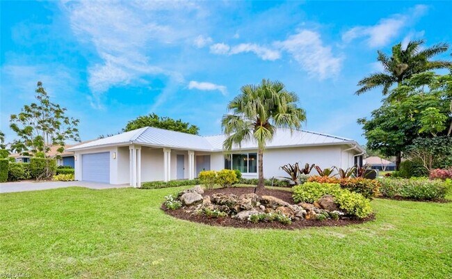 Foto del edificio - 2218 Kings Lake Blvd