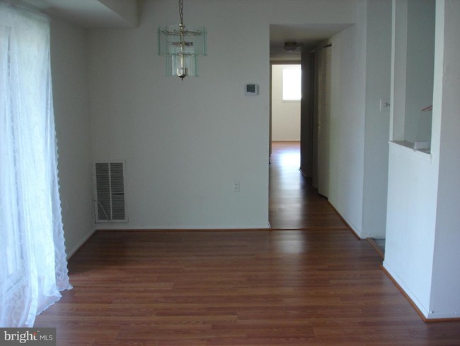 Building Photo - 7346 Lee Hwy