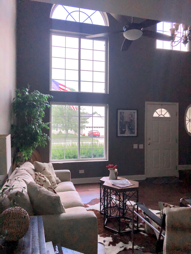 Foto del edificio - 1149 Sawmill Ln