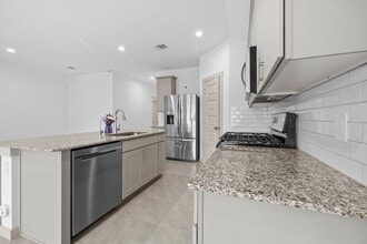 Building Photo - 4903 Pne Hvn Ln