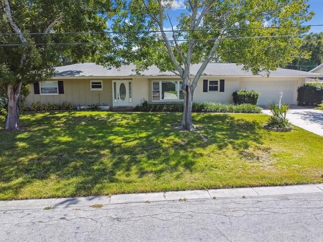 Building Photo - 1563 Jeffords St