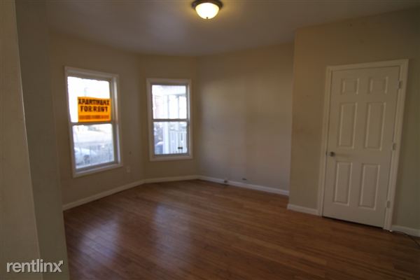 Building Photo - 194 N 11th St