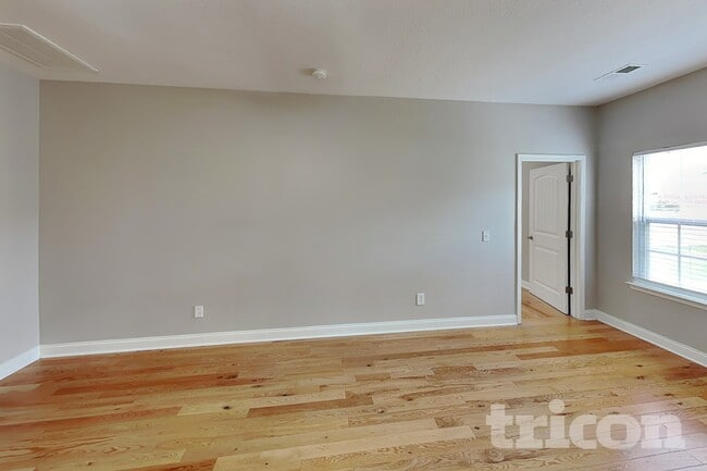 Foto del edificio - 14208 Highland Meadow Rd