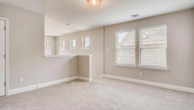 Building Photo - 1051 Kenney Fort Xing