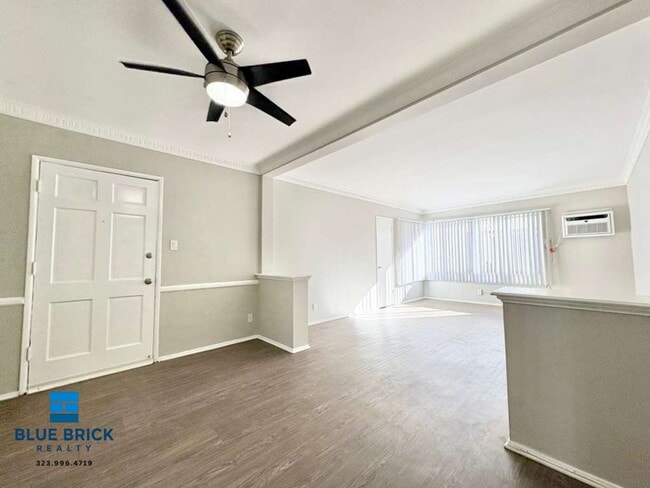 Foto del edificio - 5315 Whitsett Ave