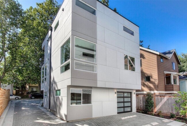 Foto del edificio - 730 26th Ave S