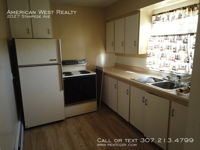 Building Photo - 2bed/2bath home