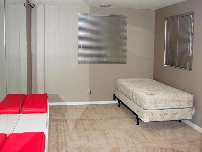 Bedroom - 8177 S Franklin Ct