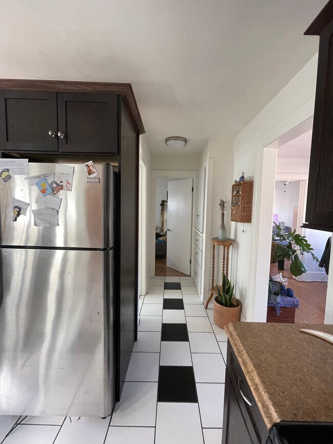 Kitchen - 750 4th St