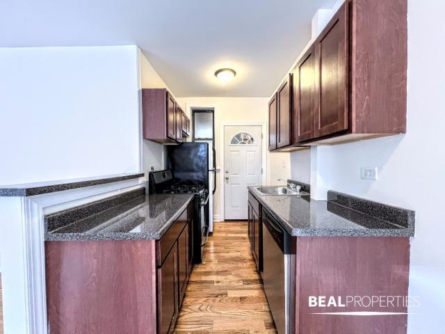 Foto del edificio - 1 bedroom in CHICAGO IL 60613
