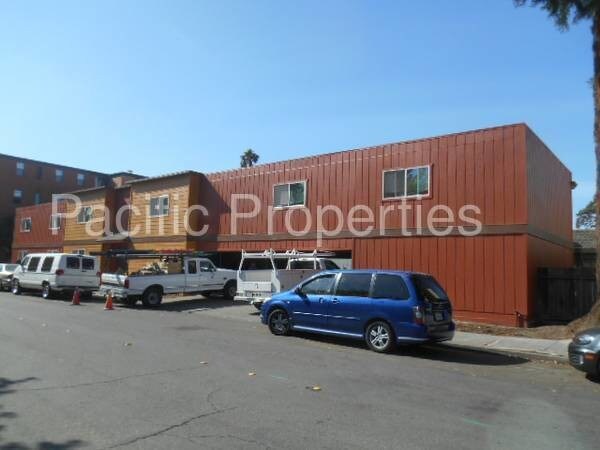 Foto del edificio - 1841 Salem Ave