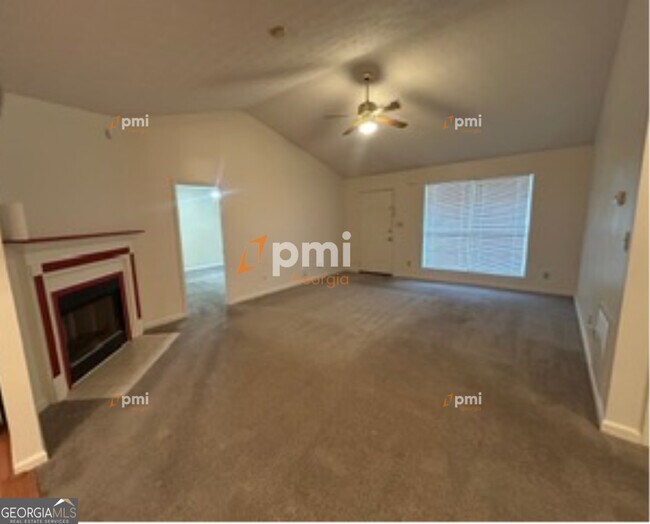 Foto del edificio - 2720 Sapphire St