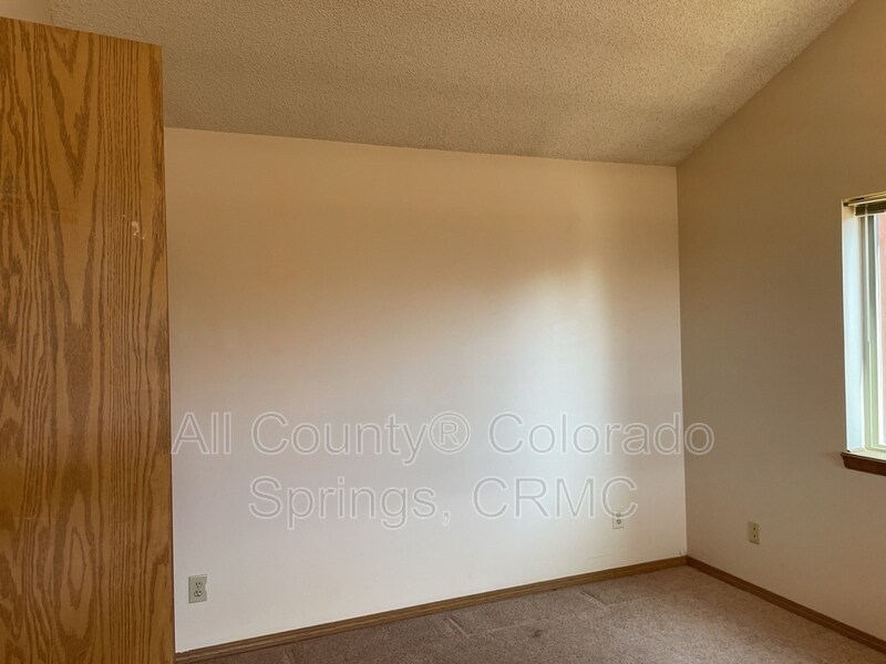 251 E Lake Ave, Woodland Park, CO 80863 Townhome Rentals in Woodland Park CO