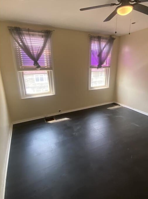 Foto del edificio - 4920 N Hutchinson St