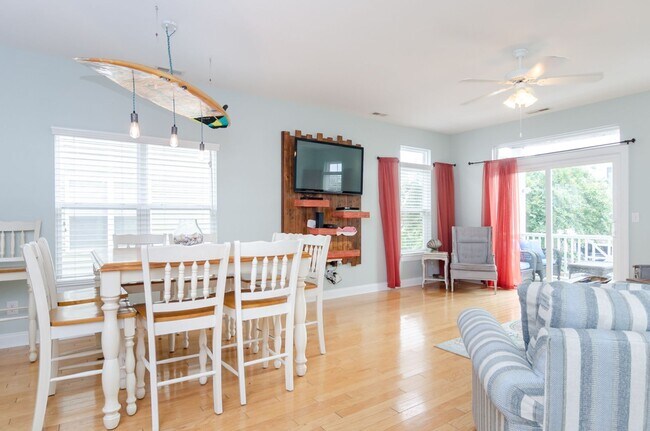 Foto del edificio - (C279) 1318 Snapper Lane, Unit 2, Carolina...