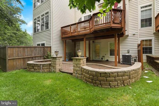 Building Photo - 12350 Woodwalk Ter