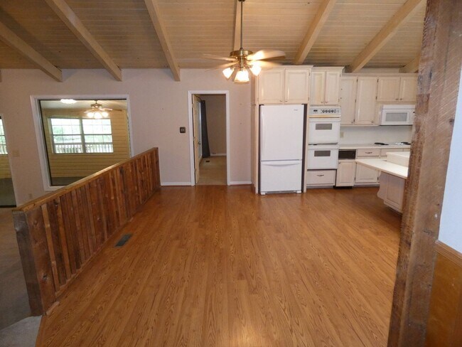 Building Photo - 3670 Oak Mountain Park Road, Pelham, Alaba...