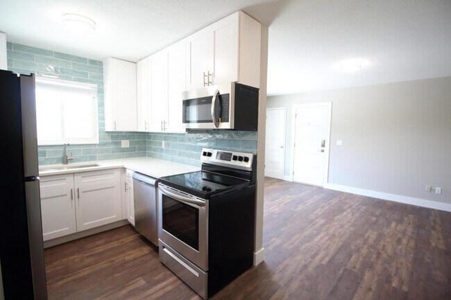 Foto del edificio - 6020 Metcalf Ln