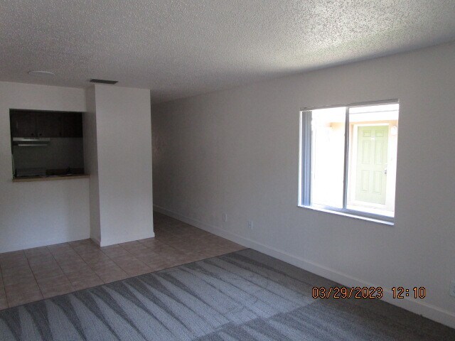 Photo - 714 Northern Rd House