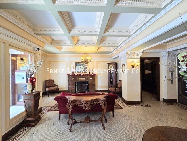 Foto del edificio - 1030 E Ocean Blvd