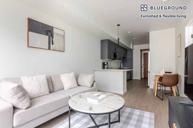 Foto del edificio - 17305 NE 67th Ct