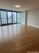 Building Photo - 1108 Auahi St