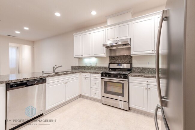 Foto del edificio - 3250 E Yountville Dr