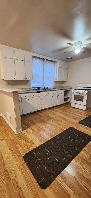 Foto del edificio - 1929 Case Ave