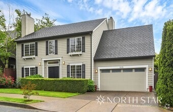 Building Photo - 5698 La Mesa Ct