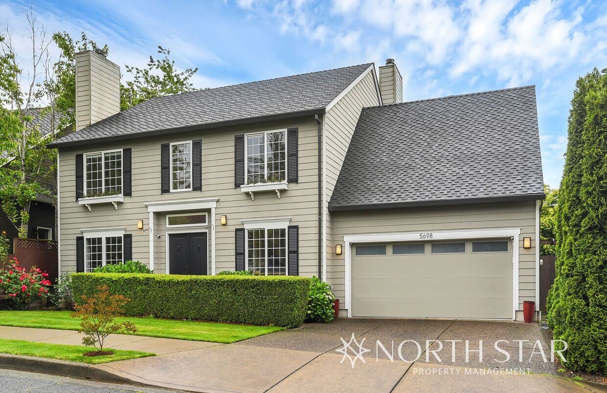 Foto principal - Quiet Cul-De-Sac Traditional in Westlake
