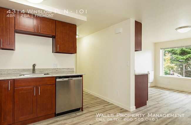 Building Photo - Winslow Apartments- 101