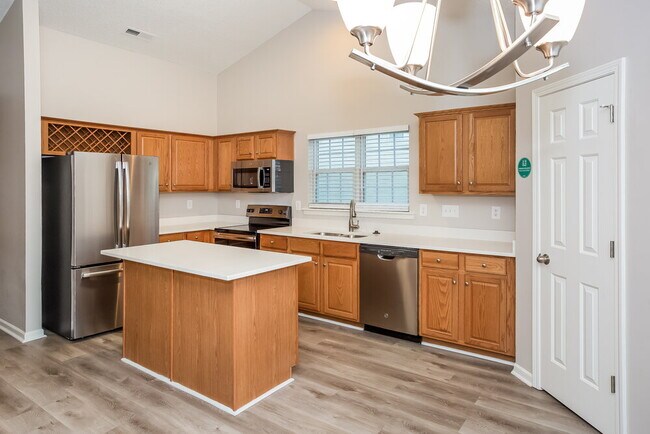 Foto del edificio - 5839 Mahogany Pl SW